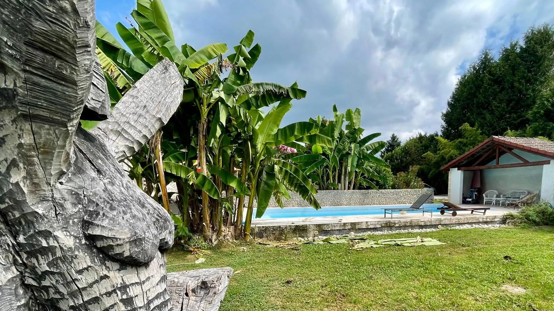 Apartmán Le Domaine Loft - Piscine - Jacuzzi - Parc Tullins